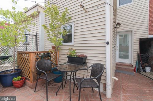 2222 Gaul St, Philadelphia PA 19125-2912 exterior