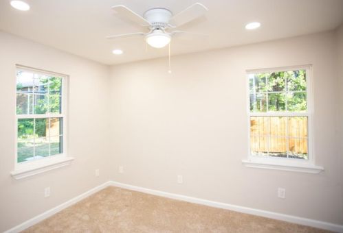 1903 El Capitan Dr, Dallas TX  75228-1621 exterior