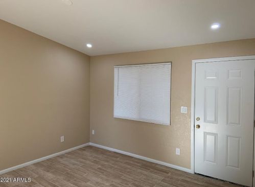 3120 67th Ln, Phoenix AZ 85033-4653 exterior