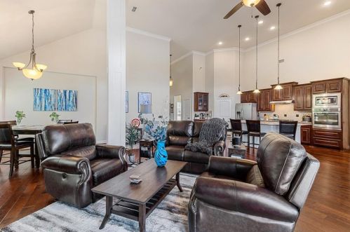 13092 Dianna Dr, Frisco TX 75033-8020 exterior