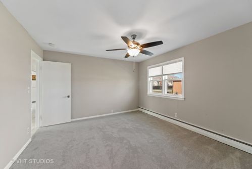 245 Kimbell Ave, Elmhurst IL 60126-1829 exterior