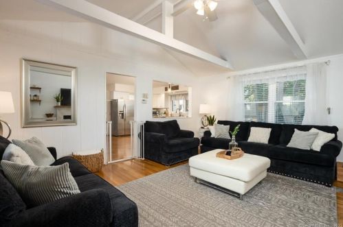 15 Prowitt St, Norwalk CT 06855-1220 exterior