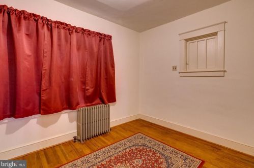 10 Grandview Ave, Lancaster PA 17603-6671 exterior