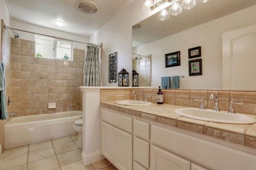 4178 Hensley Cir, Folsom CA 95762-4277 exterior