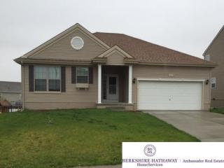 8425 164th St, Omaha NE  68136-1378 exterior