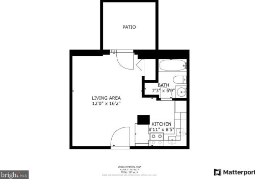 1314 Massachusetts Ave, Washington DC  20003-1539 exterior