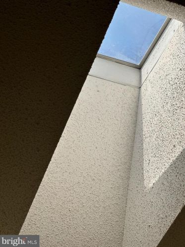 10904 Pebble Run Dr, Silver Spring MD 20902-3685 exterior