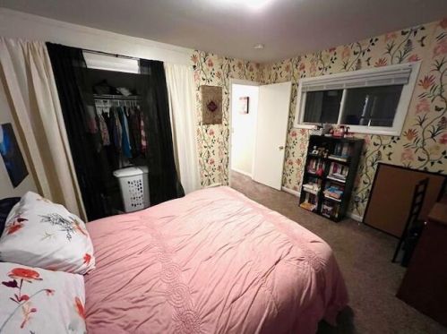 1070 James Ave, Meskegon MI  49442-2136 exterior