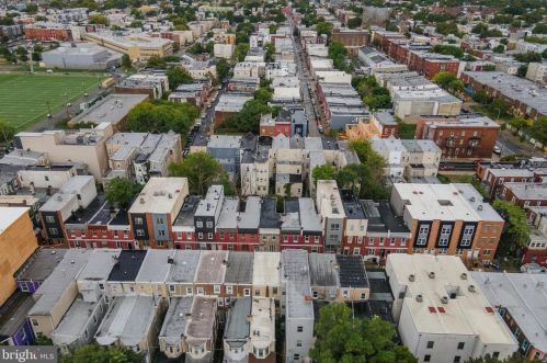 2030 Carlisle St, Philadelphia PA 19146-3106 exterior
