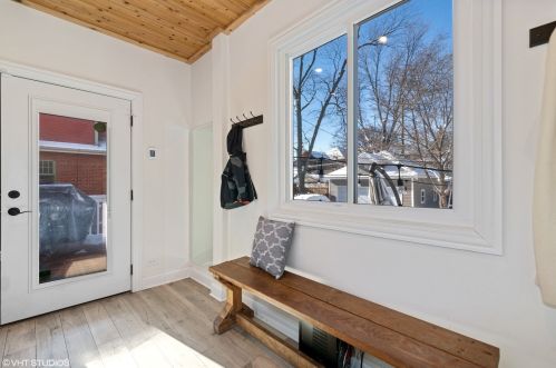 3812 Kildare Ave, Chicago IL 60641-3047 exterior