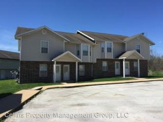 2421 Petrus Cir, Springfield MO  65721-5702 exterior