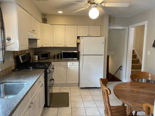 3 Maria Ct, Huntington Station NY 11746-2719 exterior