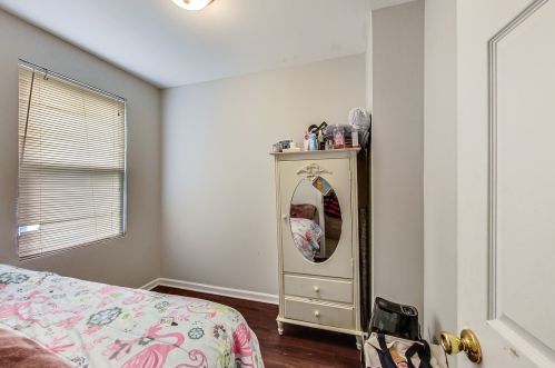 2947 Avers Ave, Chicago IL 60623-4543 exterior