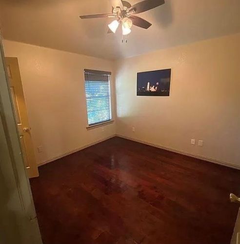 2028 Denmark St, Dallas TX 75253-5925 exterior