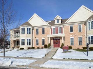 6110 Dell Dr, Madison, WI 53718-8202