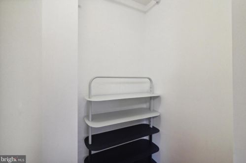 410 Alder St, Philadelphia PA  19147-1215 exterior