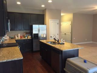 202 Admiral Ct, Sneads Ferry NC  28460-6881 exterior