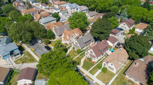 5518 Auer Ave, Milwaukee WI 53212-2107 exterior