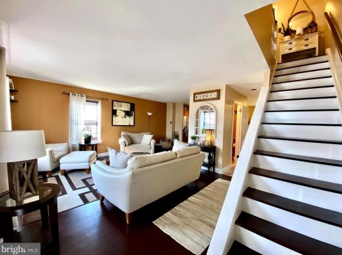 354 Scola Rd, Chester PA 19015-1417 exterior