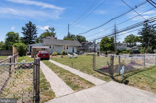 208 Newkirk Ave, Trenton NJ  08610-4825 exterior