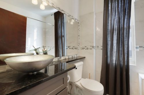 3501 Le Moyne St, Chicago IL  60651-2210 exterior