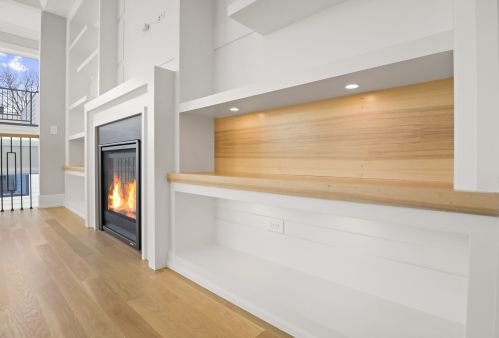 1323 Nelson St, Chicago IL 60657-3103 exterior