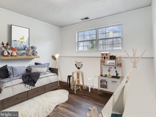 441 Lincoln Dr, Glen Burnie MD 21060-8706 exterior