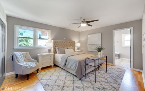 452 Adams St, Elmhurst IL  60126-4633 exterior