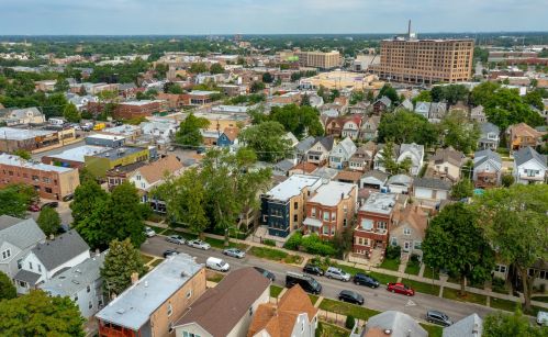 4730 Grace St, Chicago IL 60641-3624 exterior