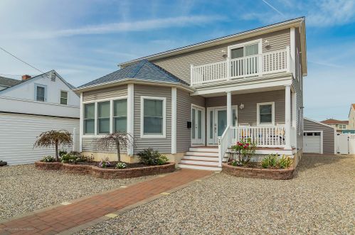 23 Magee Ave, Lavallette NJ  08735-2223 exterior