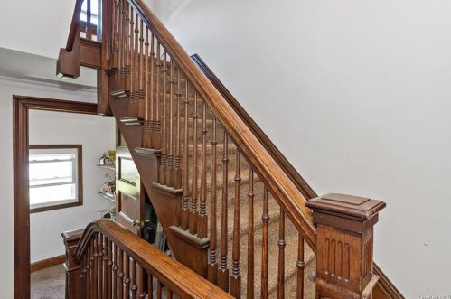 111 Rich Ave, Mount Vernon NY 10550-1510 exterior