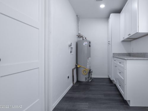 4638 6th St, Tucson AZ  85711-2908 exterior