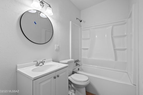 2242 Catalina Ave, Tucson AZ  85712-3225 exterior