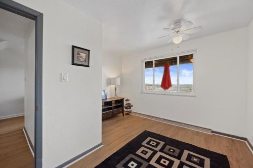 319 Wyoming St, Pittsburgh PA 15211-1739 exterior