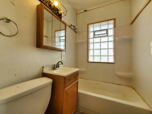 5411 37th St, Milwaukee WI  53209-4731 exterior