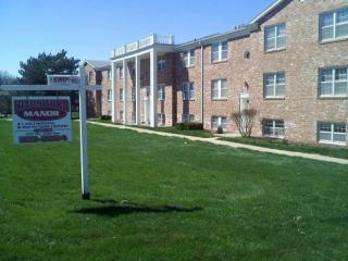 13306 Kingswood Dr, Omaha NE  68144-3445 exterior