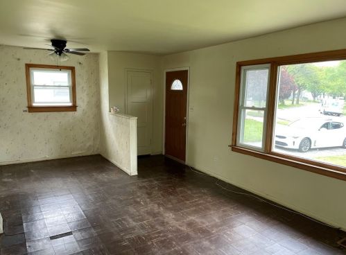 1404 Lorraine Pl, Waukegan IL 60085-1731 exterior