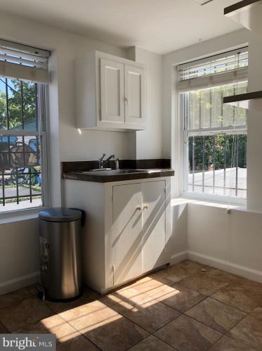 1703 6th St, Washington DC  20001-2448 exterior