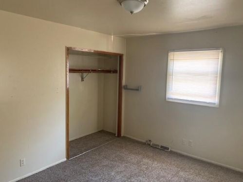 5768 41st St, Milwaukee WI 53221-3918 exterior