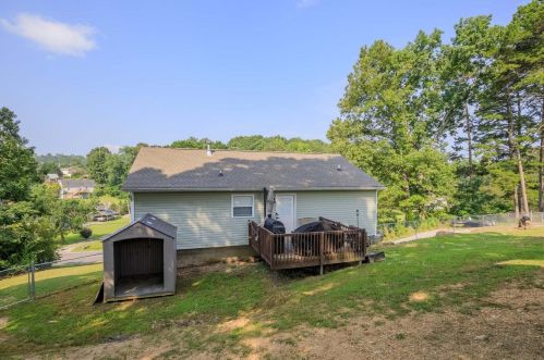 1485 Johnson Rd, Chickamauga GA 30707-2748 exterior