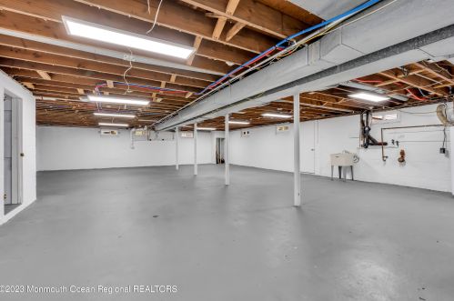 176 Bartley Rd, Jackson Twp NJ  08527-1240 exterior