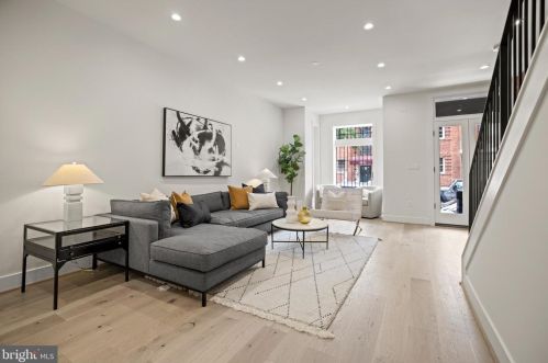 1834 Swann St, Washington DC  20009-5505 exterior