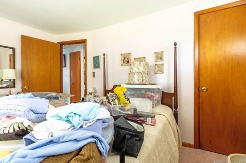 11 Lyman Dr, Torrington CT 06790-4115 exterior