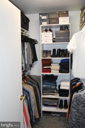 6 Rebecca Ct, Trenton NJ 08628-3339 exterior