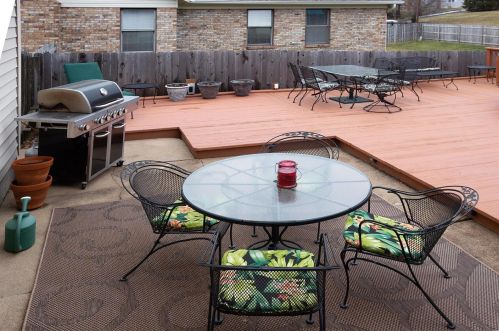 4836 Daltrey Ct, Saint Louis MO 63129-1656 exterior