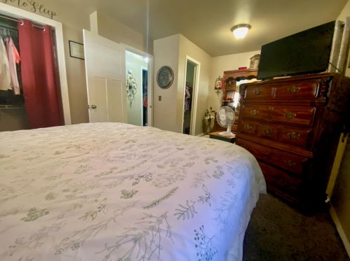 3116 Kete St, Manitowoc WI 54220-4334 exterior