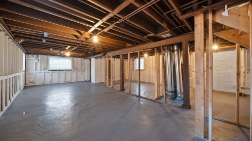 4300 Cullerton St, Chicago IL 60608-2620 exterior