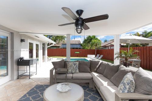 1411 19th St, Boca Raton FL 33486-6513 exterior