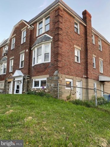 1400 Greeby St, Philadelphia PA 19135-2604 exterior