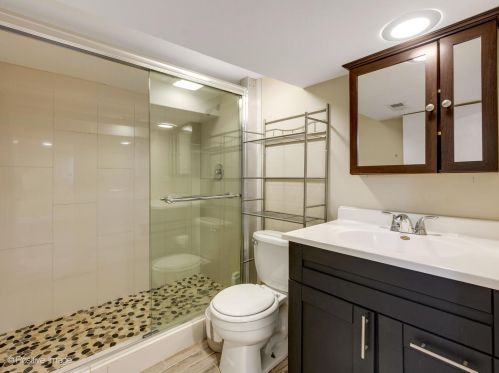 5055 Fletcher St, Chicago IL  60641-5037 exterior